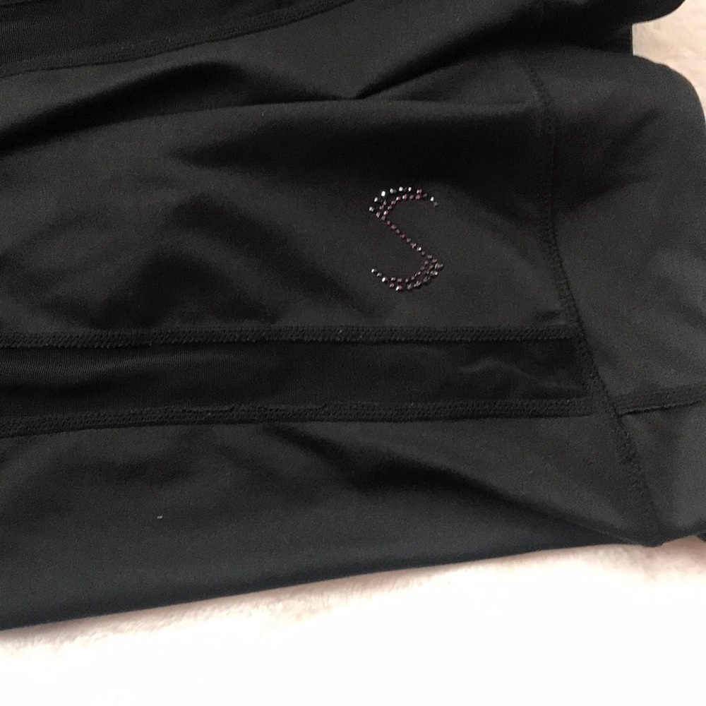 🖤🏃🏻♀️Infinity athletic capris, medium🏃🏻♀️🖤 - Picture 5 of 7